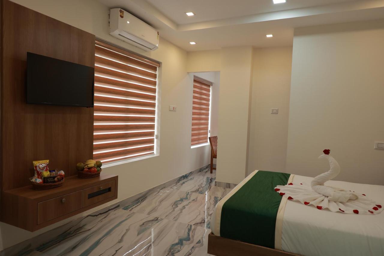Hotel Delano Residency Kaliyal Exterior foto